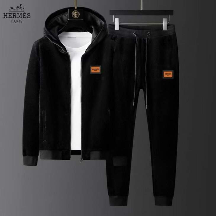 Picture of Hermes Sweater Suits _SKUHermesM-5XLkdtr1440490